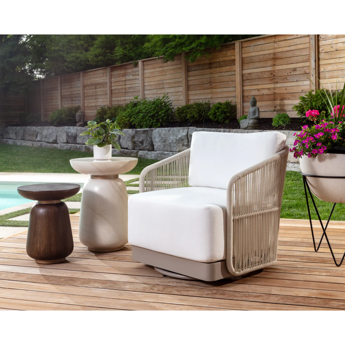 Allariz Swivel Greige Rope & White Outdoor Armchair