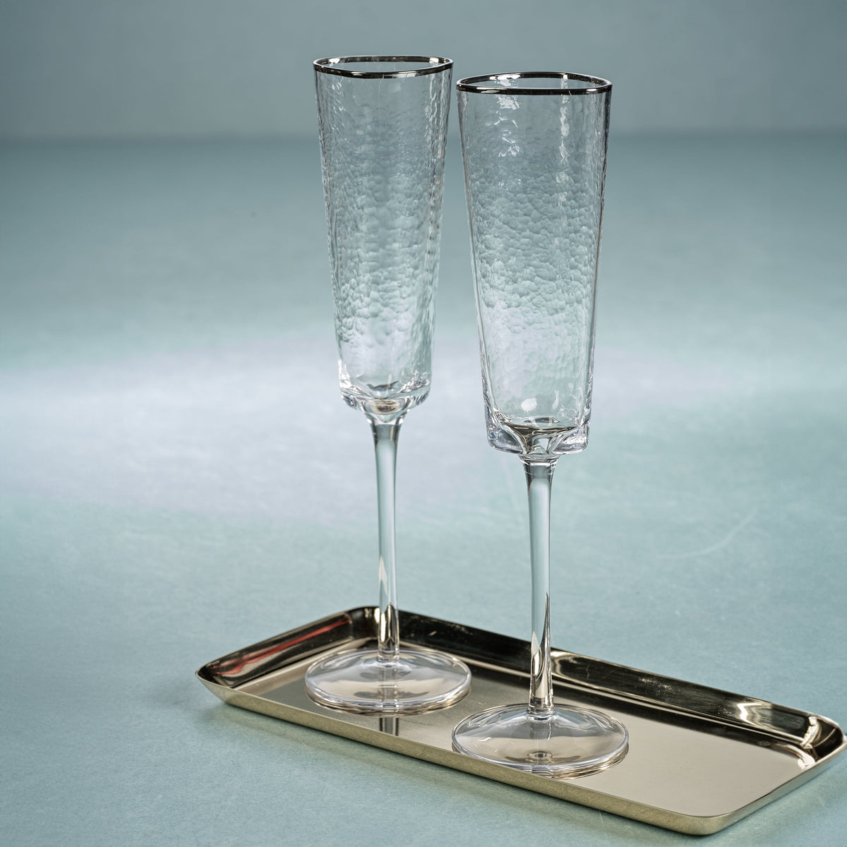 Apertivo Triangular Champagne Flutes Platinum Rim, Set 4 - Glass Bowl Detail | Bone & Brass