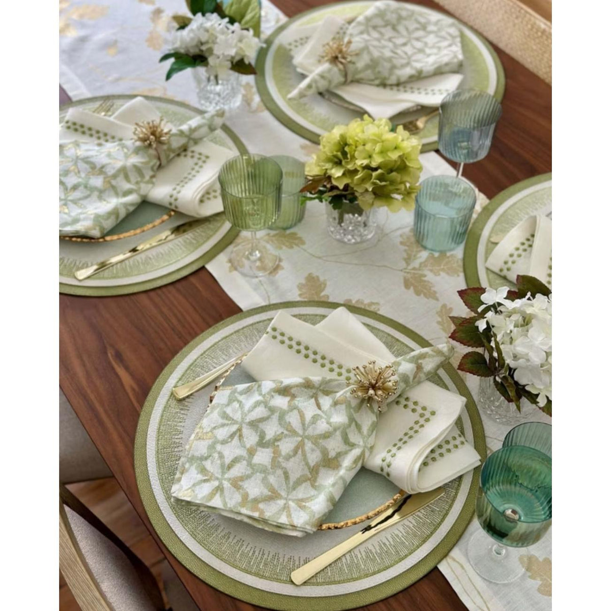 Flare Embroidered Round Placemats, Set 4 - Placemat Texture Detail | Bone & Brass