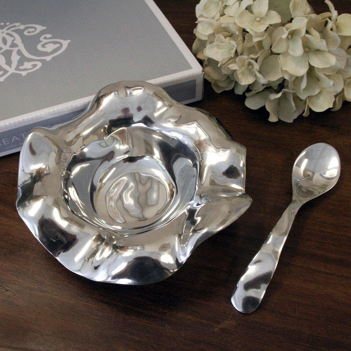 Giftables Silver Vento Serving Bowl w/ Spoon - Bowl Detail | Bone & Brass