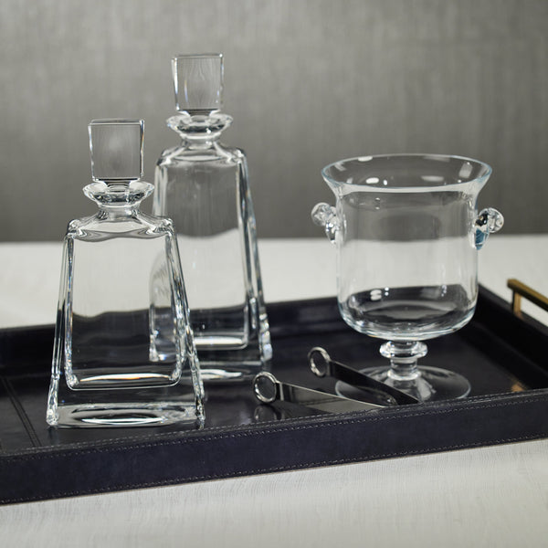 L'amandier Footed Vase / Hurricane - Vase Detail | Bone & Brass