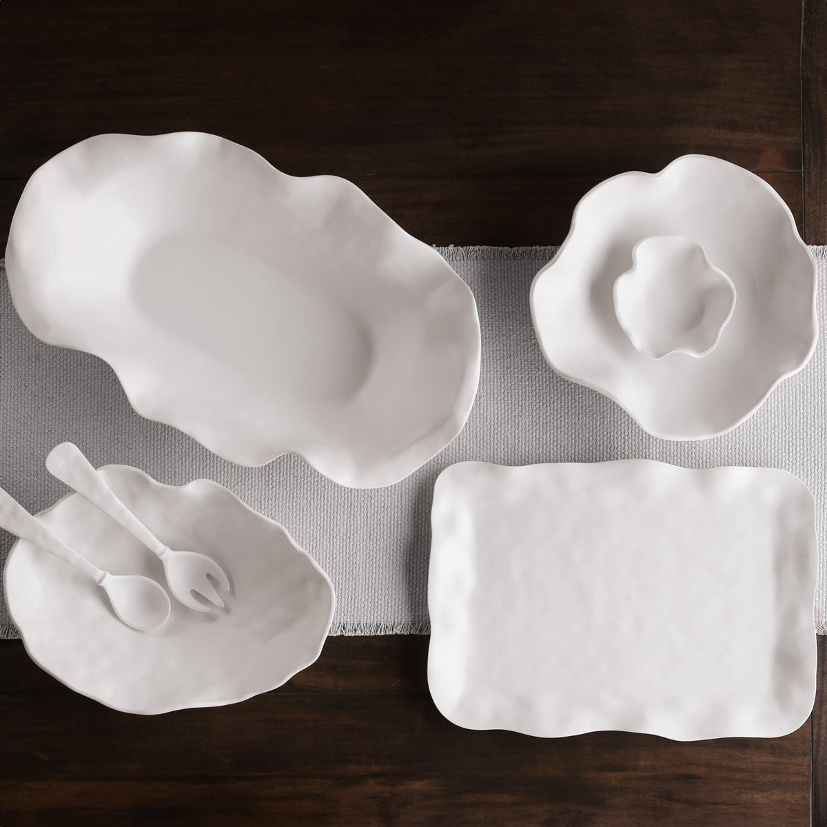 Vida Nube Extra Large Oval Centerpiece (White) - Platter Side View | Bone & Brass