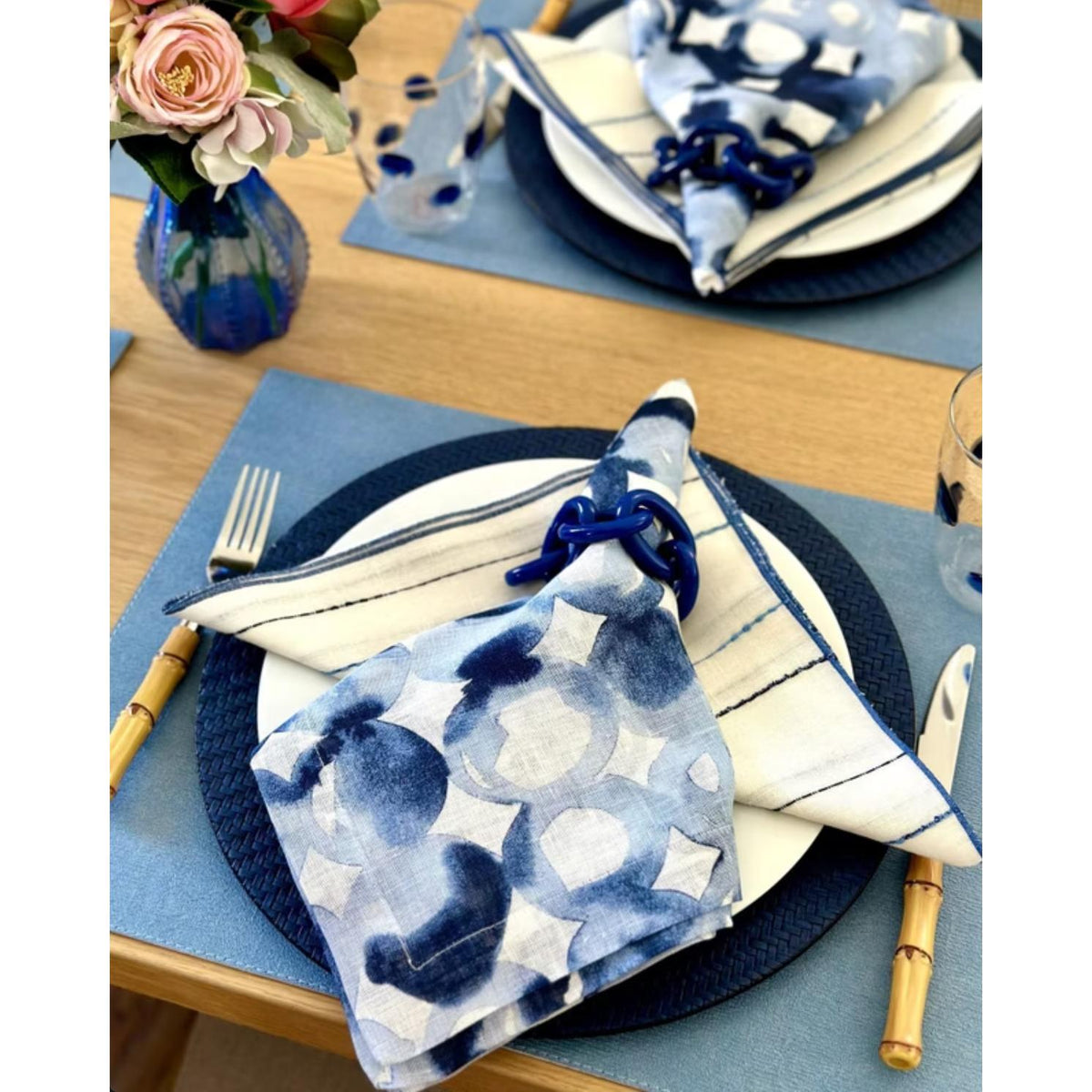 Porto Vinyl Placemats, Set 4 - Placemat Side View | Bone & Brass
