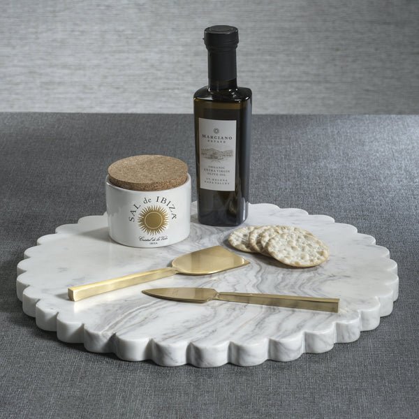 Round Scalloped Marble Serving Board - Board Detail | Bone & Brass