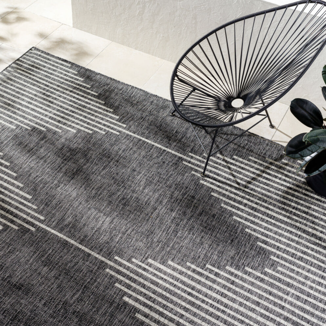 Eagean Charcoal Gray & Cream Outdoor Rug