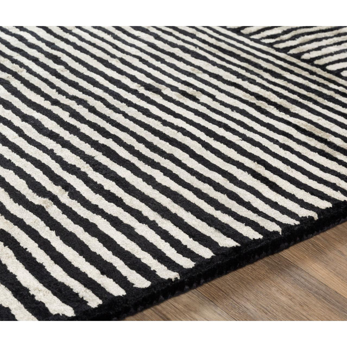 Quartz Black & White Hand Tufted Rug - Rug View | Bone & Brass