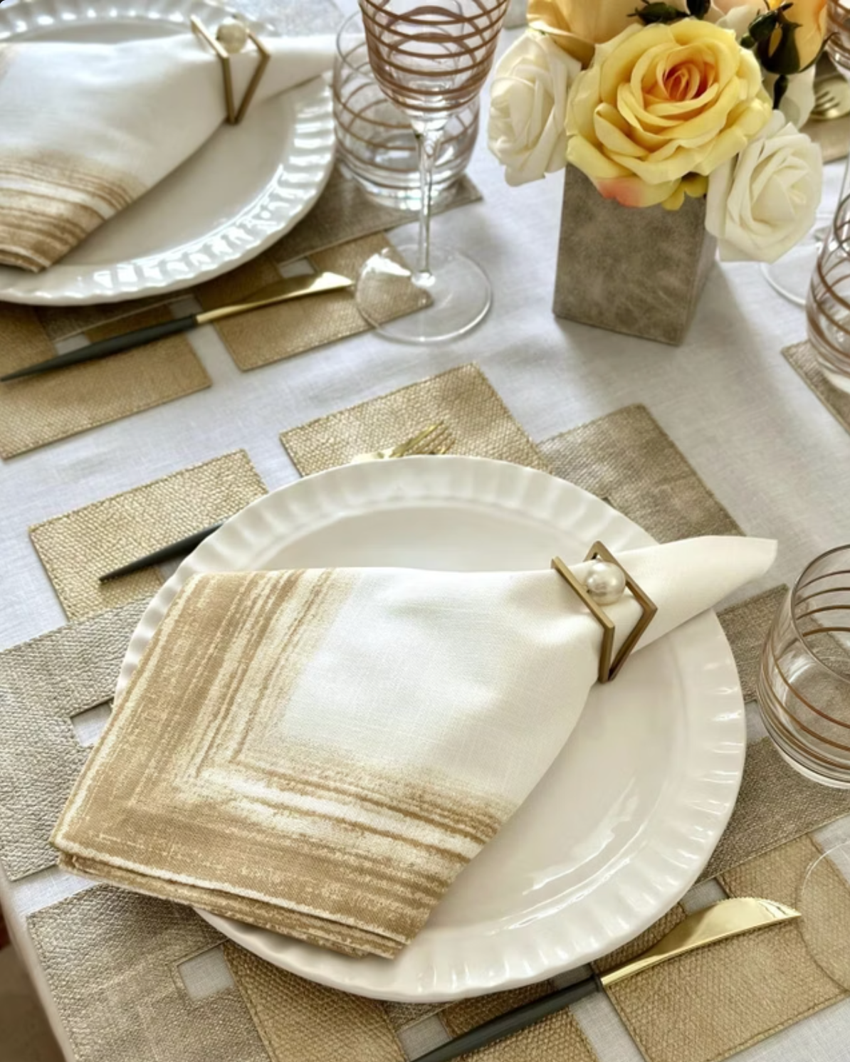 Gold Floating Pearl Napkin Ring, Set of 4