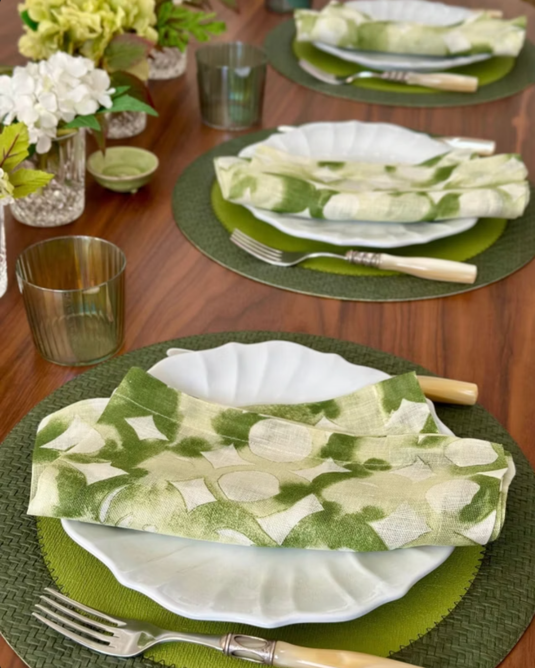 Halo Reversible Round Placemats, Set of 4