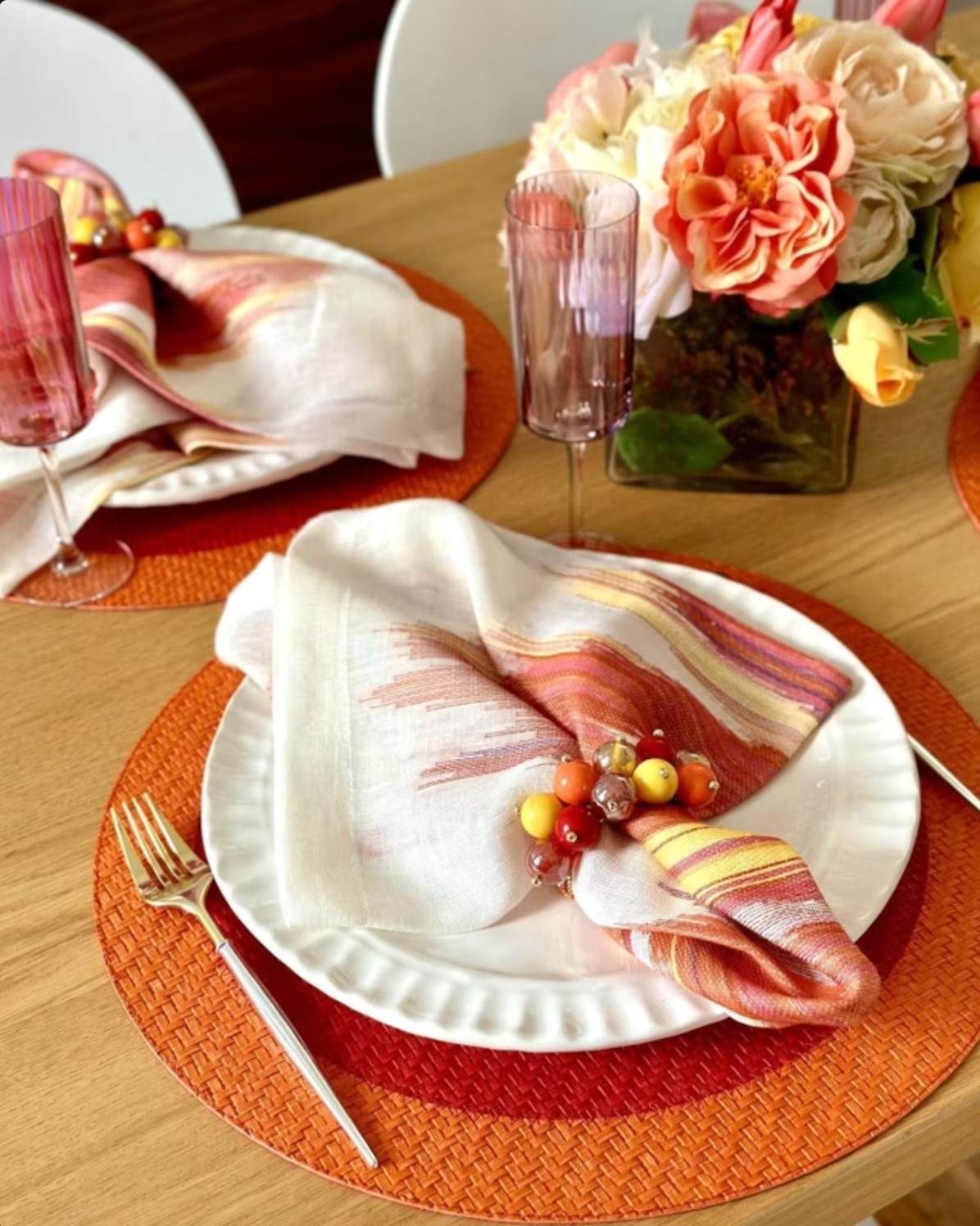 Jubilant Colorful Napkin Rings, Set of 4