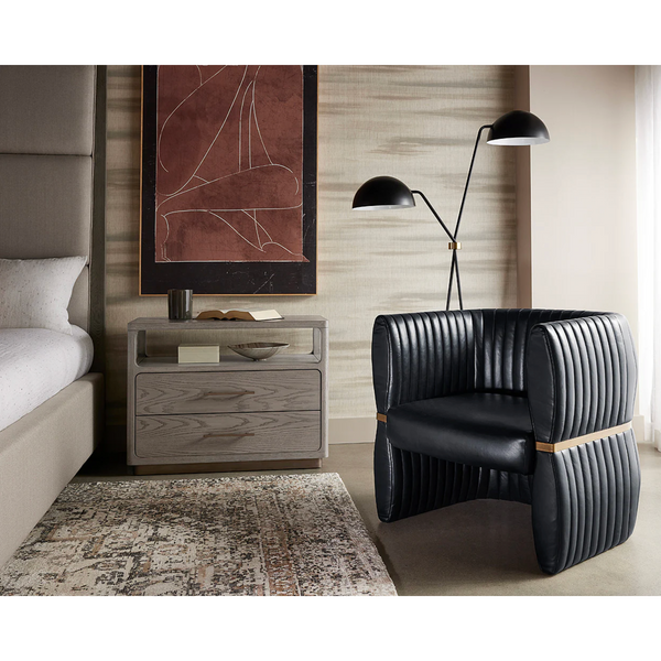 Tryor Vintage Black Leather Lounge Chair