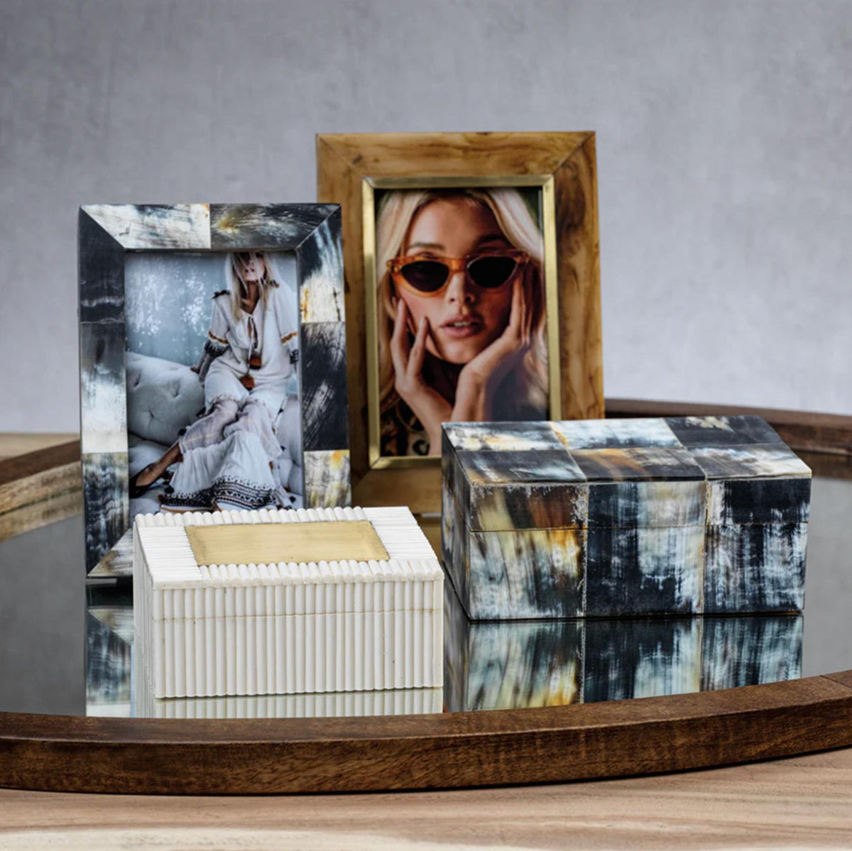 Horn Design Inlaid Photo Frame w/ Brass Accent 4x6 - Frame Detail | Bone & Brass
