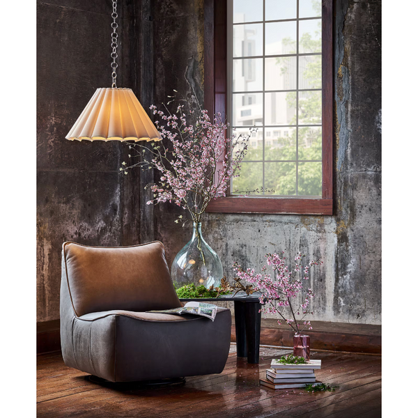 Allison Ivory Scalloped Pendant