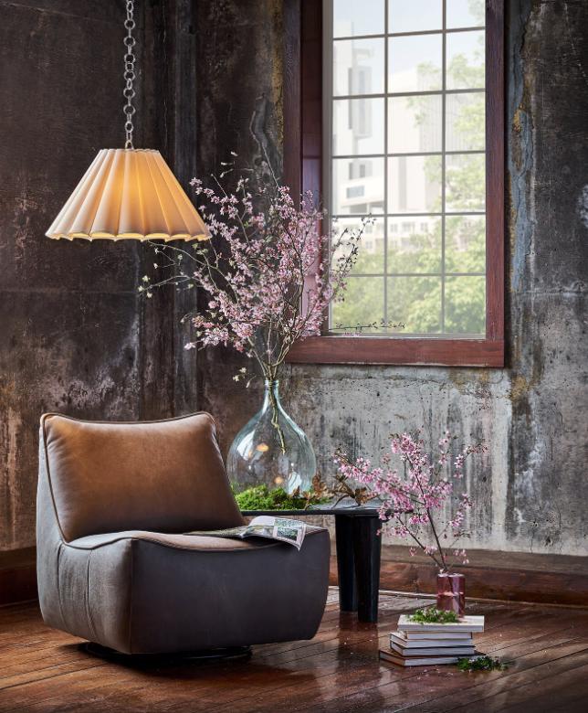 Allison White & Brass Fluted Large Pendant