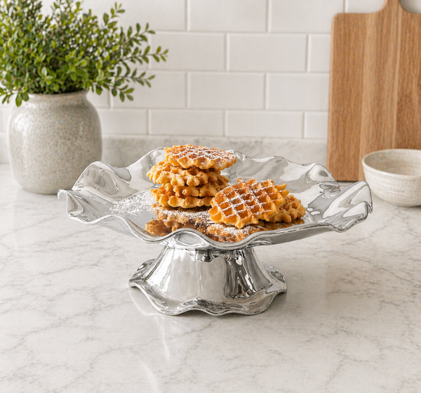 Silver Pedestal Vento Olanes Cake Plate