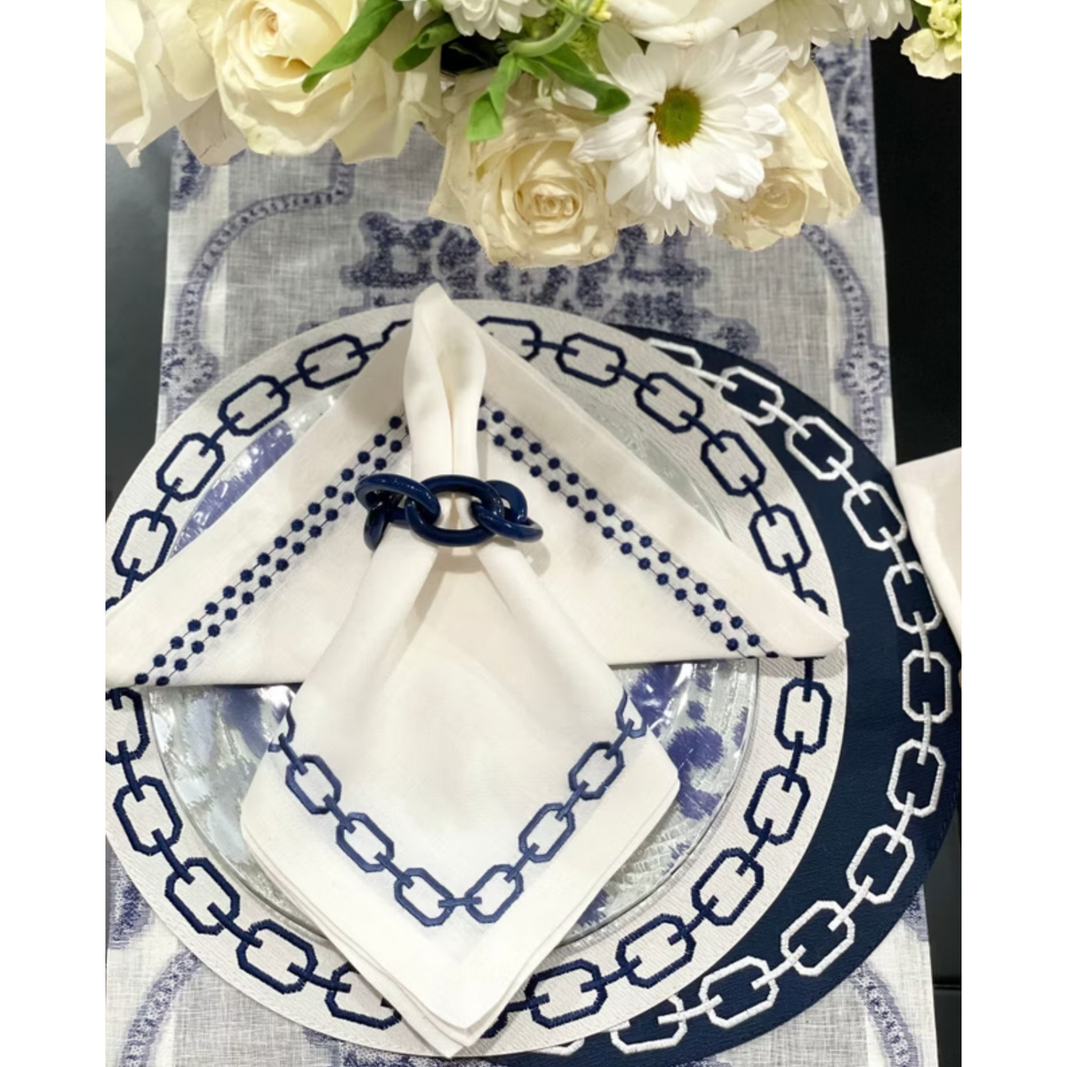 Chain Link Resin Napkin Rings, Set 4