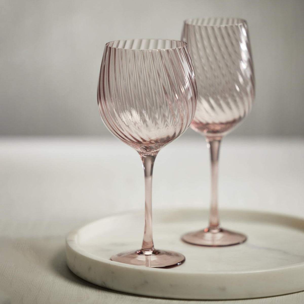 Sierra Optic Swirl Red Wine Glasses, Set 4 - Glass Bowl Detail | Bone & Brass