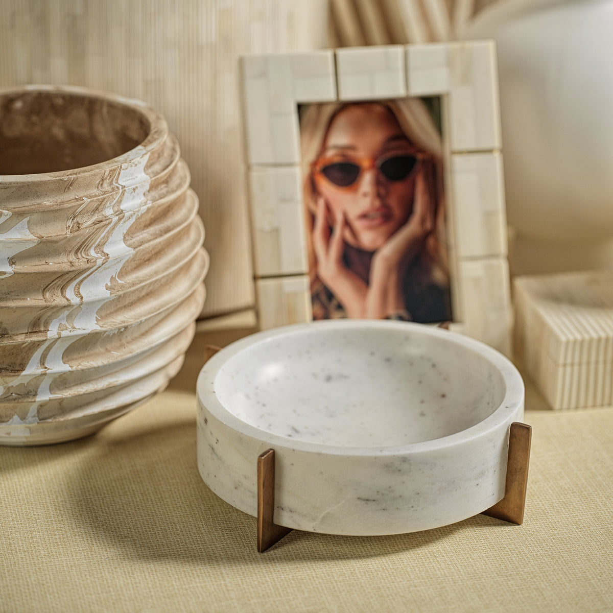 St Ives Ivory Bone Inlay Photo Frame- 5x7 - Frame Side View | Bone & Brass