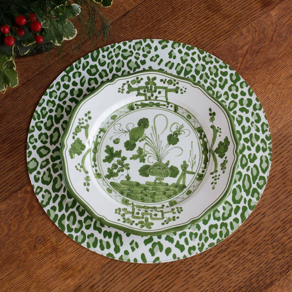 Vida Faenza Green & White Salad Plate Set of 4 - Plate Detail | Bone & Brass