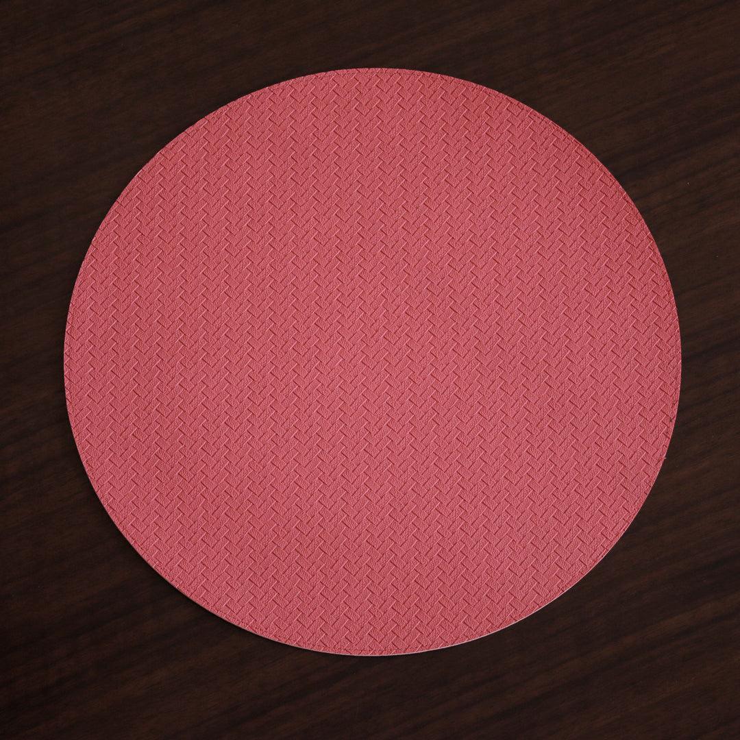 Vida Snakeskin Reversible 15" Round Placemats Set 4 (Salmon Charcoal) - Placemat Texture Detail | Bone & Brass