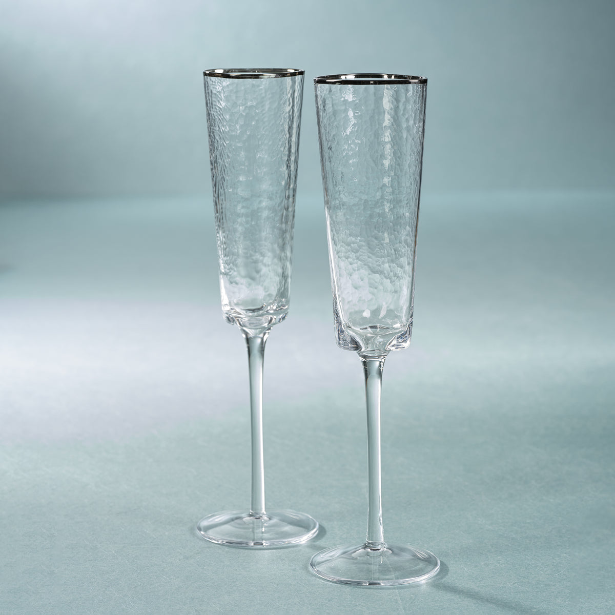 Apertivo Triangular Champagne Flutes  with Platinum Rim, Set of 4