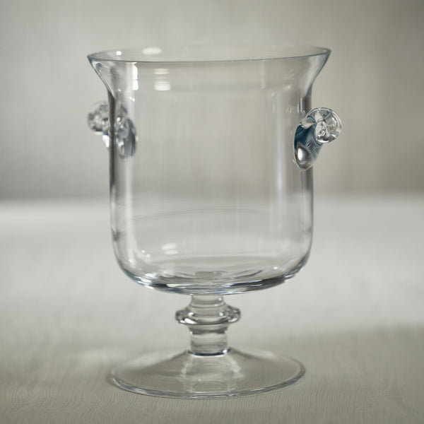 L'amandier Footed Vase / Hurricane