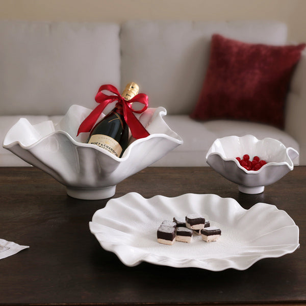 Vida Bloom Small Deep Bowl (White) - Bowl Detail | Bone & Brass