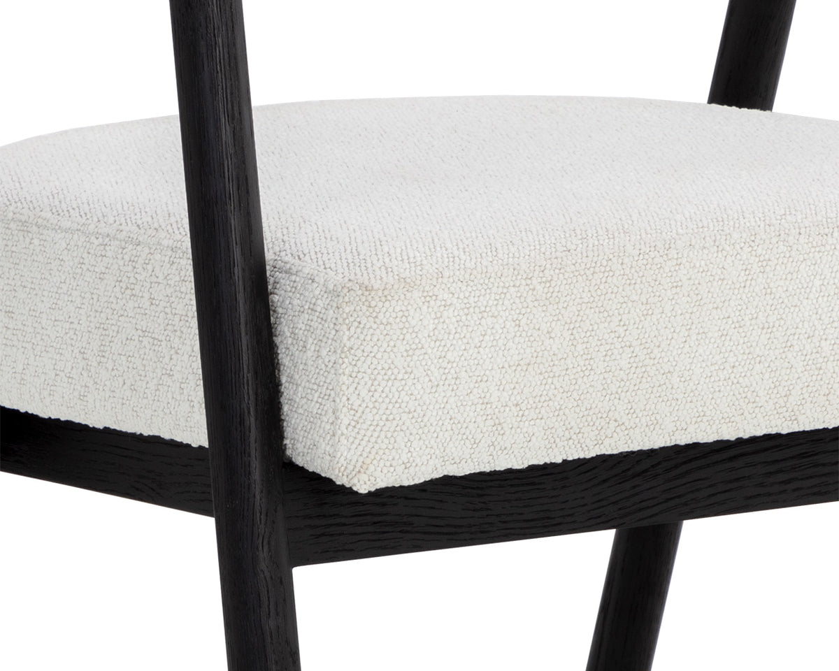 Sova Dining Black - Copenhagen White Armchair