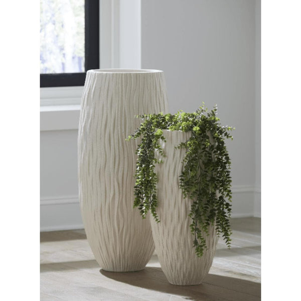 Rucco Small Planter