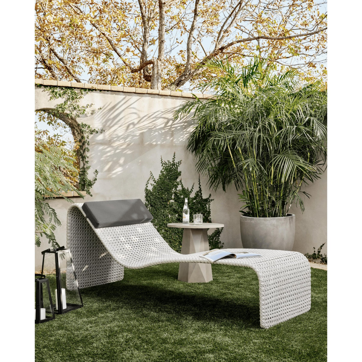 Olivia Outdoor Woven Chaise