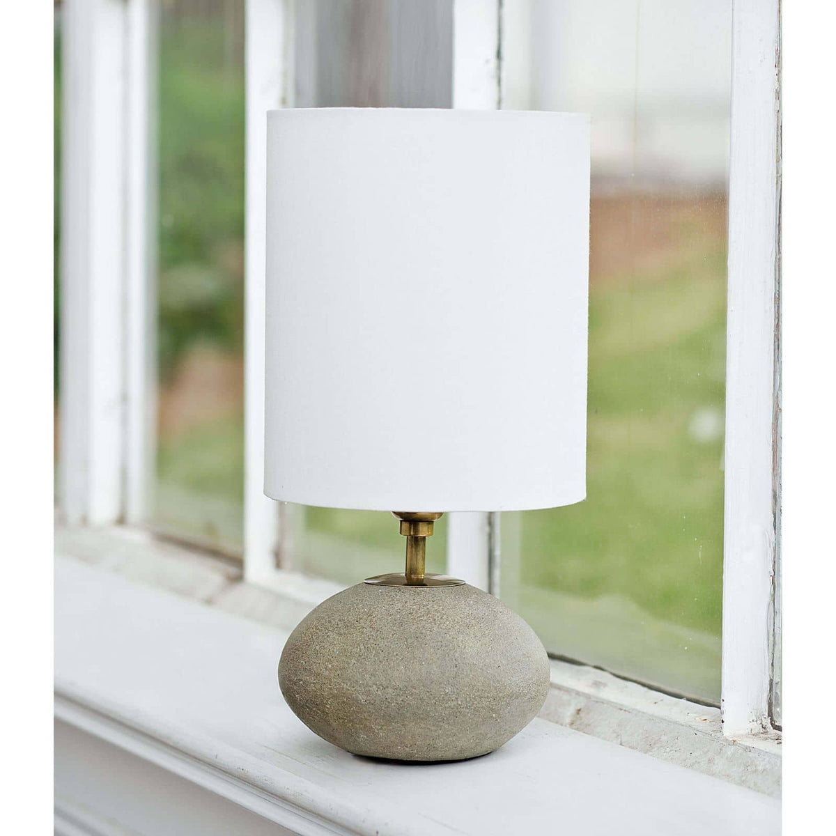 Concrete Mini Orb Lamp